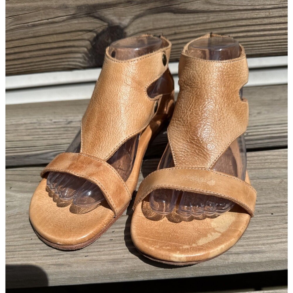 Bed Stu Women’s Tan Distressed Sandals Size 8 Zip Ankle Open Toe Leather $149 - Picture 7 of 9